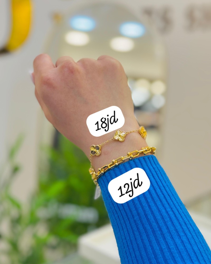 Bracelets 18 AED (7)