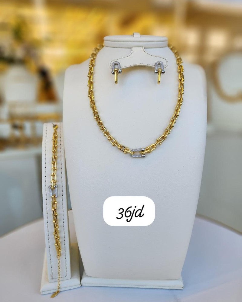 أطقم 36 د.أ (3) أطقم 36 د.أ (3)
