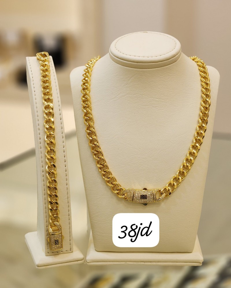 أطقم 38 د.أ (6) أطقم 38 د.أ (6)