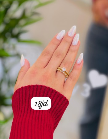 Rings 18 AED (3) Rings 18 AED (3)